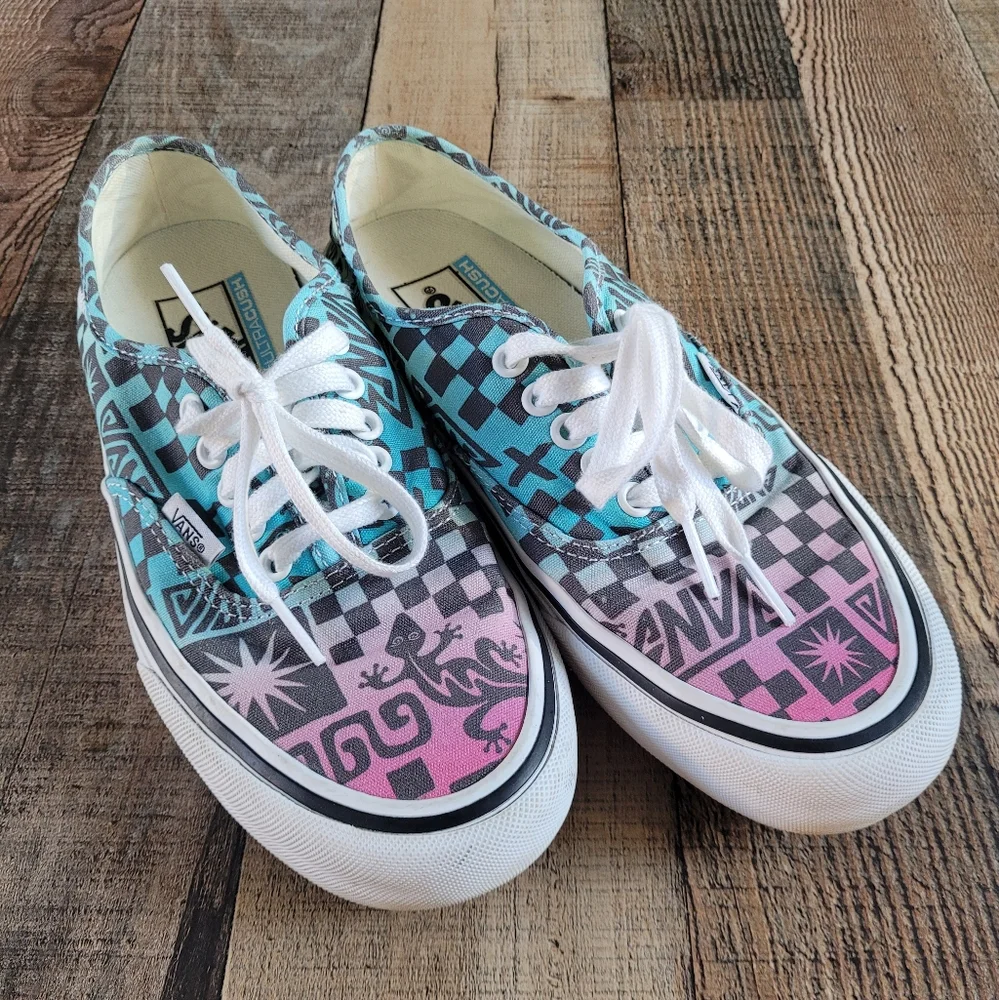 Vans Multicolor Ombre Retro Women's Shoes, Size 8 - Picture 2 of 8
